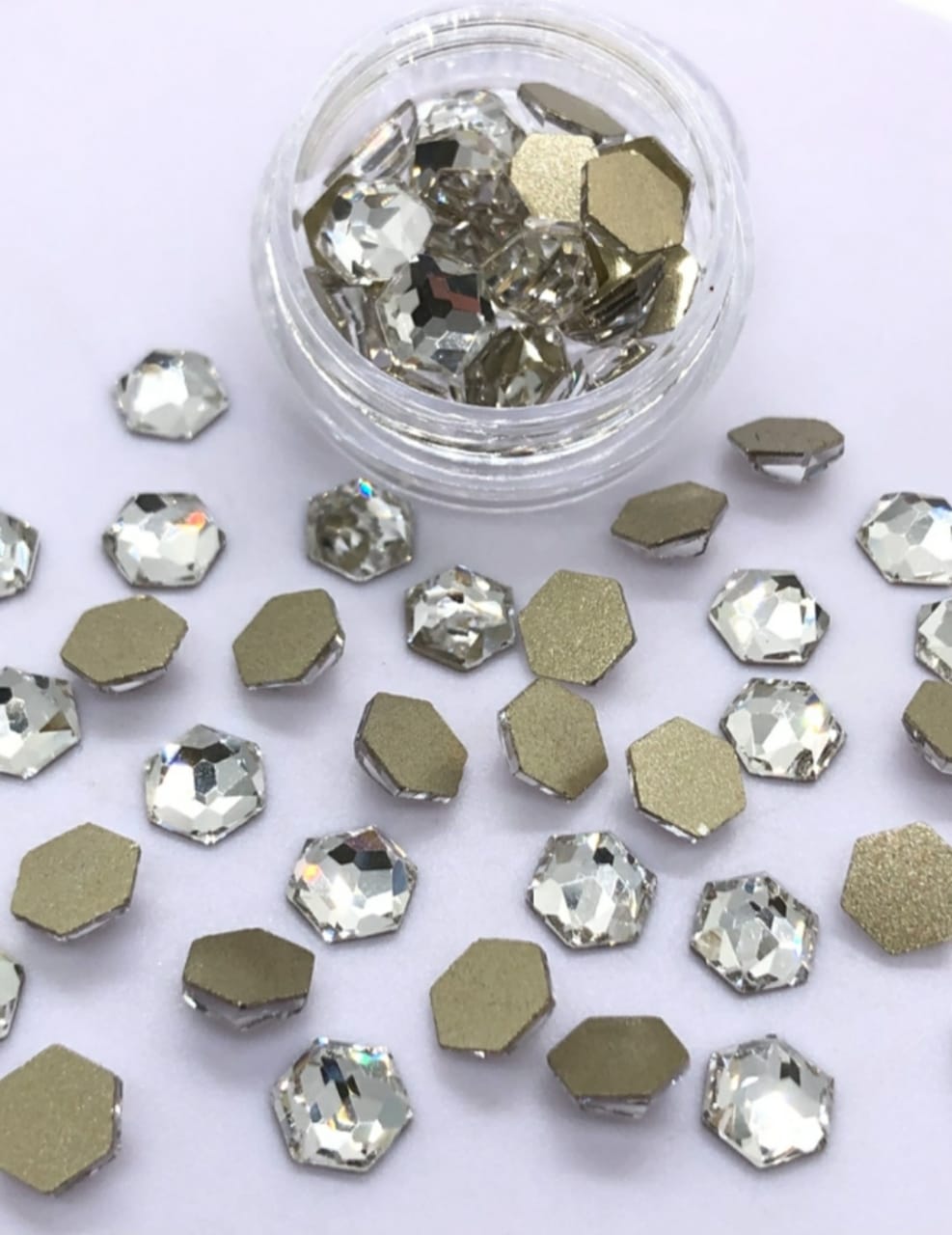 CRISTAL HEXAGONAL 6MM (10 UNIDADES) CLEAR